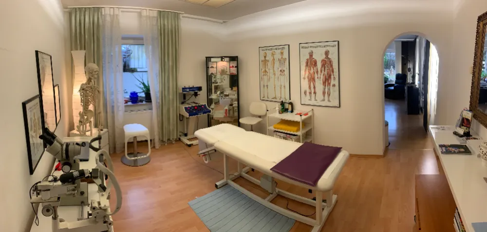 Behandlungszimmer des Heilpraktikers